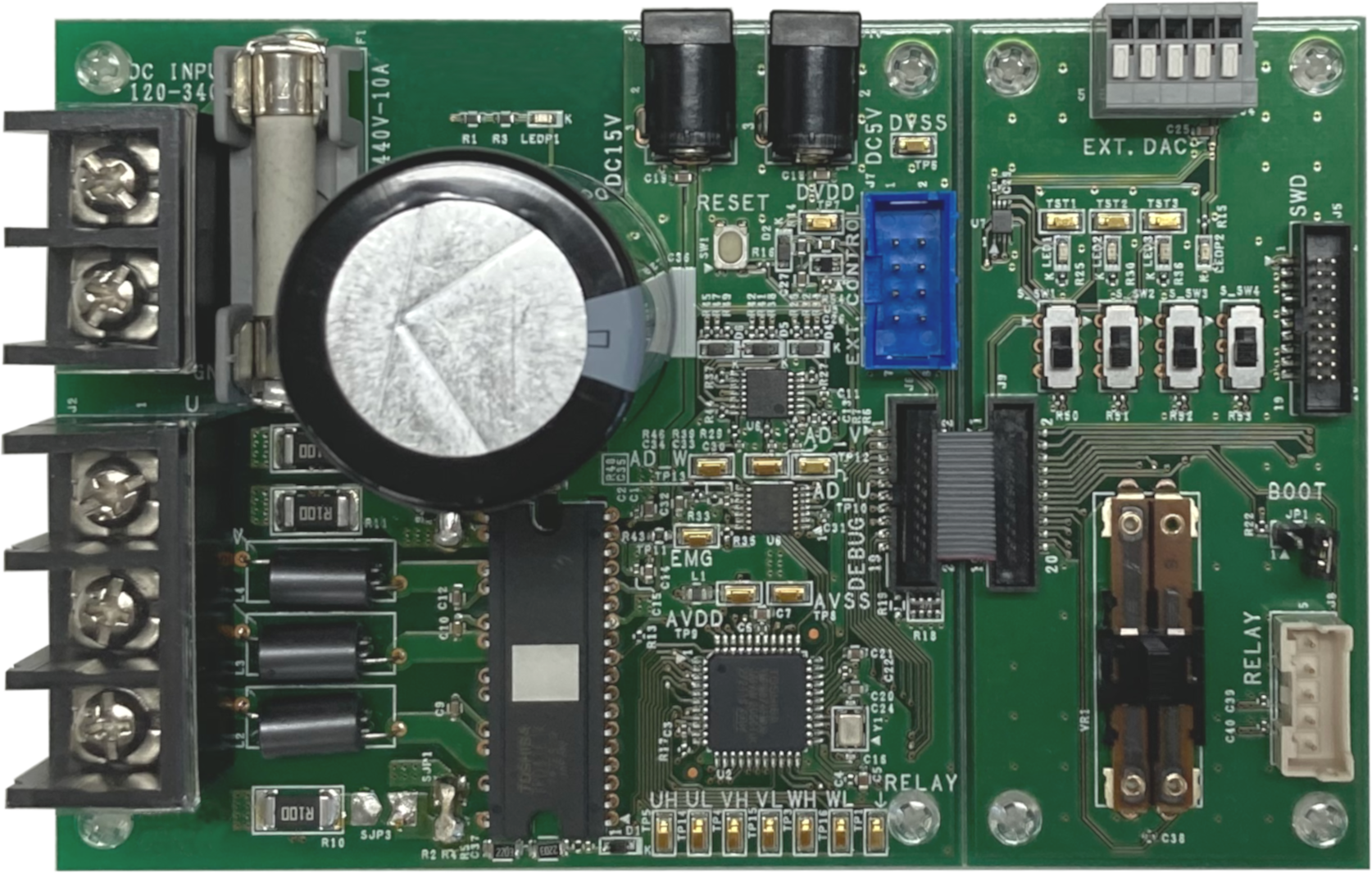 これは、DC300 V入力ブラシレスDCモーターセンサーレス駆動回路(TPD4165K使用)の画像です。